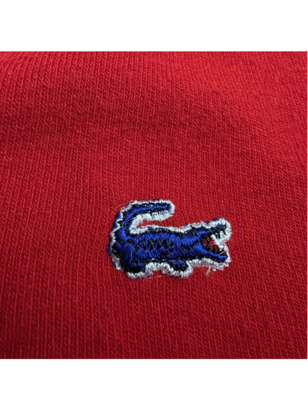 Vintage IZOD Lacoste 100% Cashmere Sweater Red V Neck Crocodile Logo Preppy